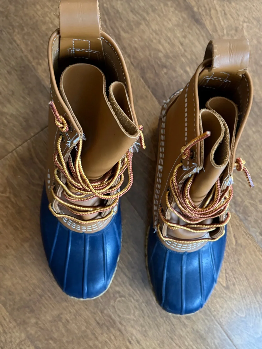 L.L Bean Navy Duck Rain 8” Boots